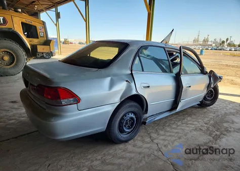 2001 Honda Accord Value z USA, uszkodzony, nr VIN 1HGCF86691A041682